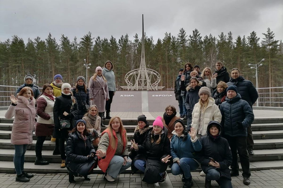 Екатеринбург. Погружение в историю династии Романовых. (Ганина Яма, Ново-тихвинский Монастырь, Храм, Екатеринбург, завтрак и обед). Тур из Тюмени.