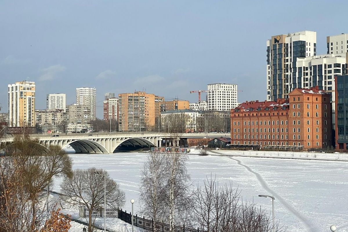 Екатеринбург. Погружение в историю династии Романовых. (Ганина Яма, Ново-тихвинский Монастырь, Храм, Екатеринбург, завтрак и обед). Тур из Тюмени.