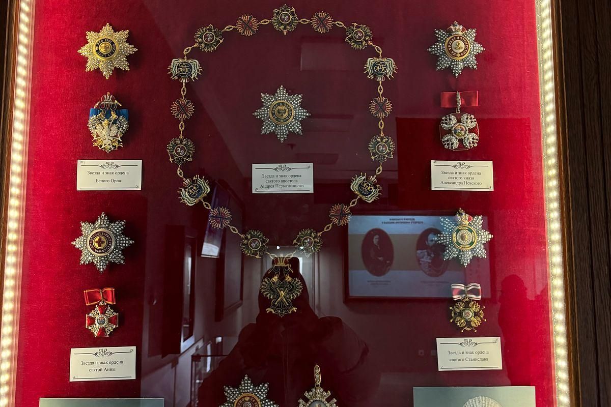 Екатеринбург. Погружение в историю династии Романовых. (Ганина Яма, Ново-тихвинский Монастырь, Храм, Екатеринбург, завтрак и обед). Тур из Тюмени.