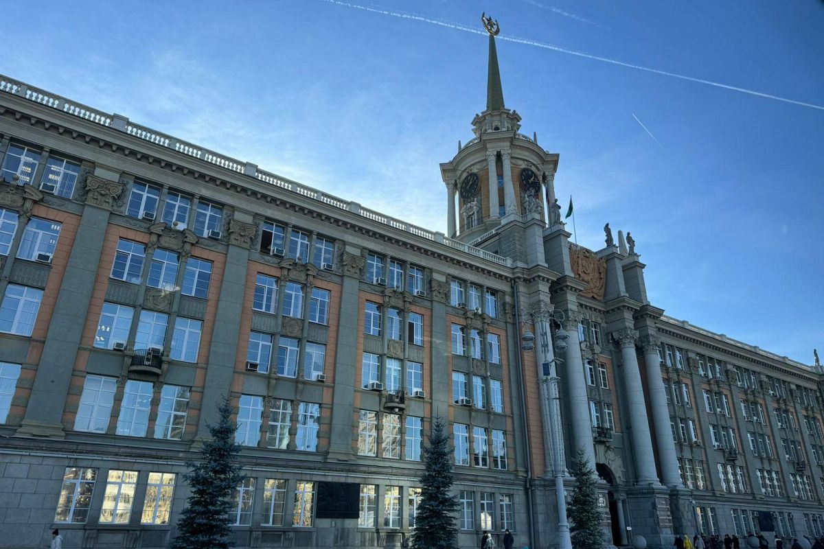 Екатеринбург. Погружение в историю династии Романовых. (Ганина Яма, Ново-тихвинский Монастырь, Храм, Екатеринбург, завтрак и обед). Тур из Тюмени.